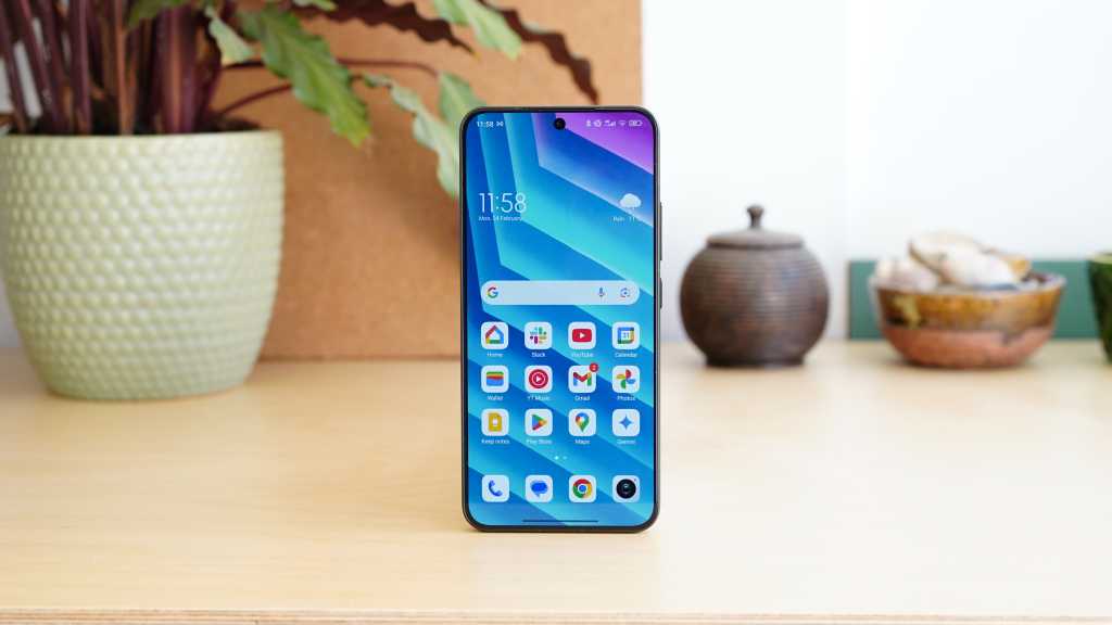 466728Мощь без компромиссов: Xiaomi 16 с гигантской батареей