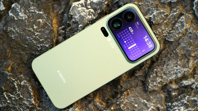 Xiaomi 17: когда вдохновение Apple превратилось в откровенное копирование