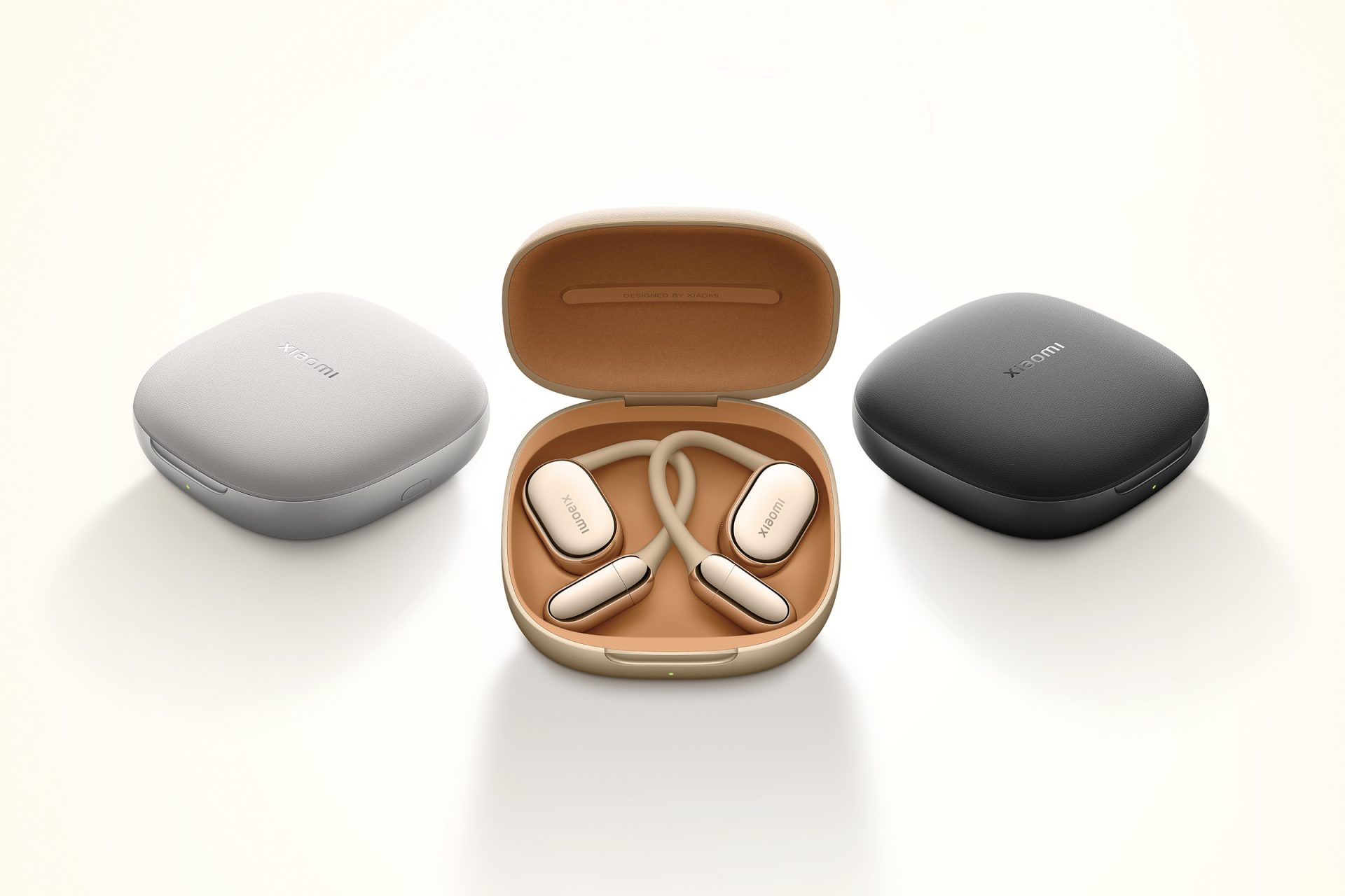 Xiaomi выходит на мировой рынок с умными часами S4 и премиальными наушниками OpenWear Pro