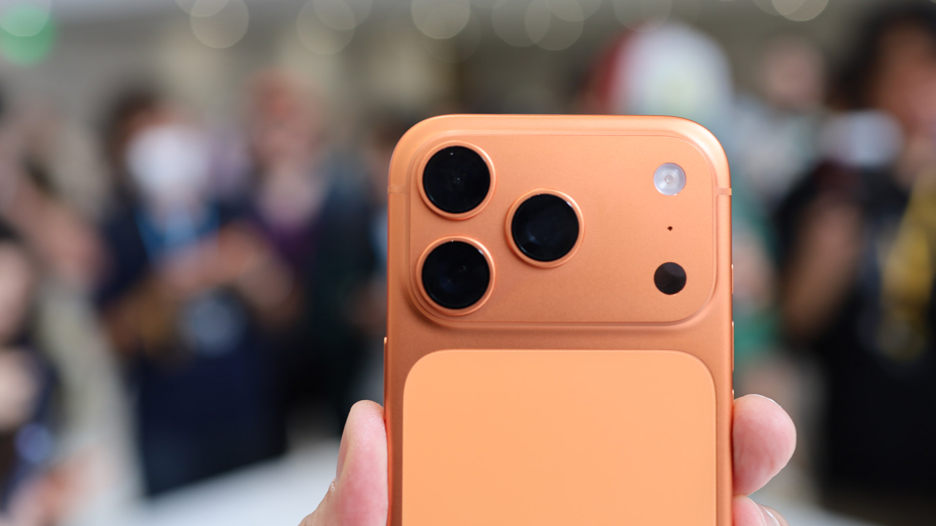 Наконец-то свежий взгляд: дизайн iPhone 17 восхищает