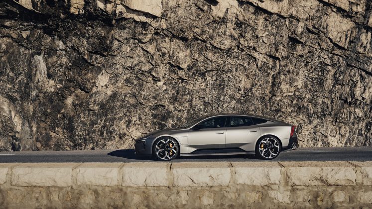 Заднего стекла нет почему Polestar 5 все равно лучше Taycan