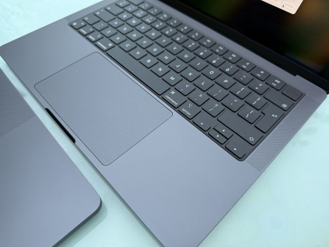 MacBook Pro M5: тизер раскрывает новый чип MacBook Pro M5: тизер раскрывает новый чип