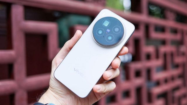 Vivo X300 Pro: флагман для настоящих фотографов