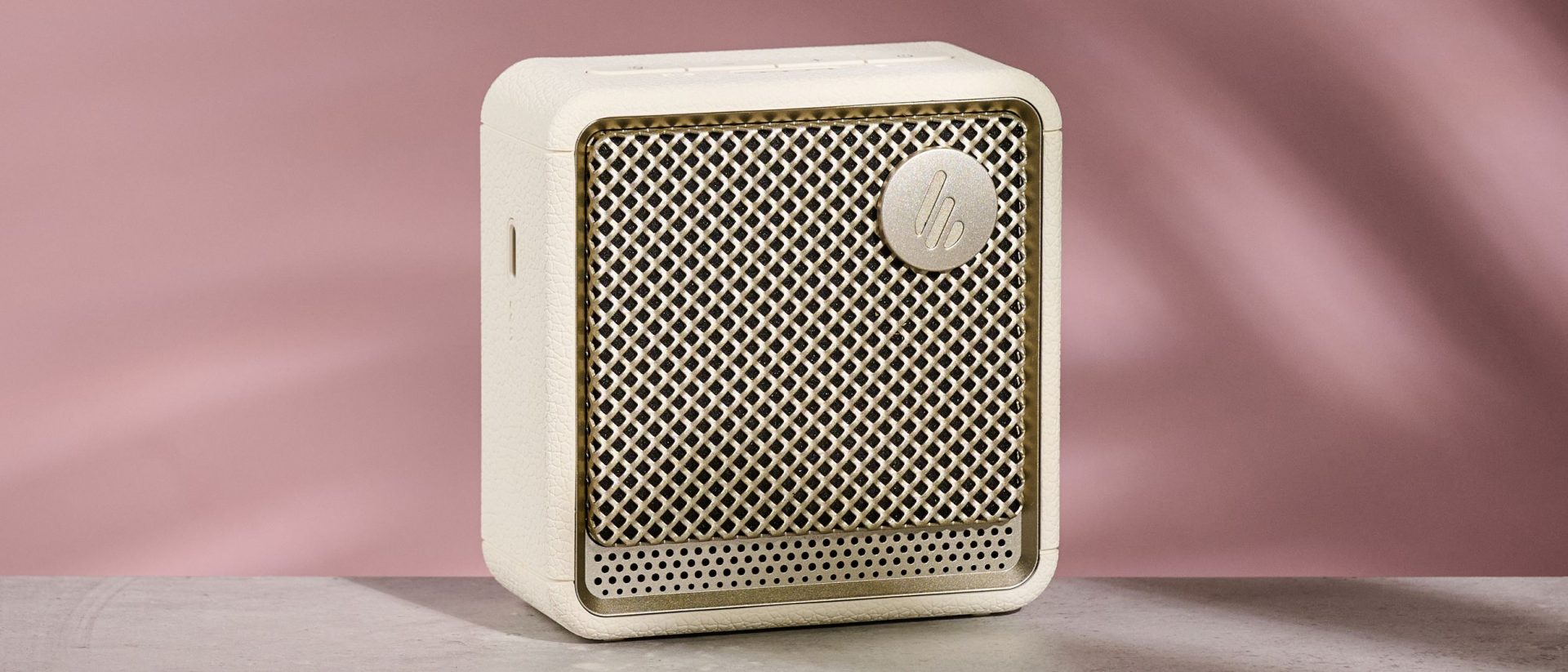 Обзор Edifier ES20 — топовый компактный Bluetooth-динамик