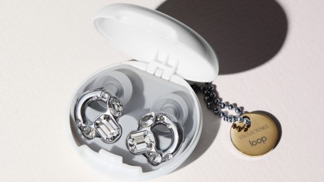 Loop x Swarovski Experience 2: беруши как украшение Loop x Swarovski Experience 2: беруши как украшение