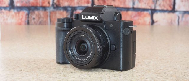 01_Panasonic Lumix G100D review_ minor modifications Обзор Panasonic Lumix G100D — компактная камера с 4K