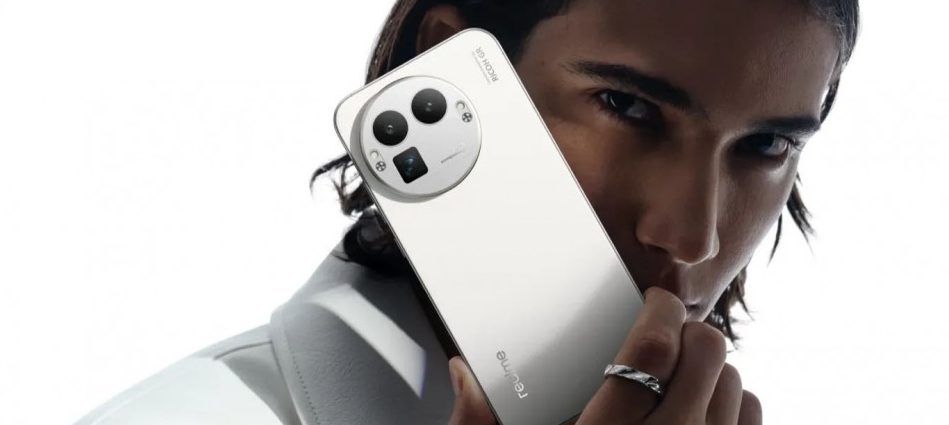 507296Realme GT8 Pro удивляет — камеры можно менять, а чип топовый