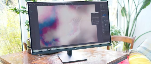 Обзор HP Omen Transcend 32 — 4K OLED монитор с 240 Гц