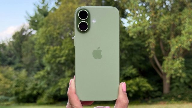 Смартфон iPhone 18: 12 ГБ оперативки и апгрейд Смартфон iPhone 18: 12 ГБ оперативки и апгрейд