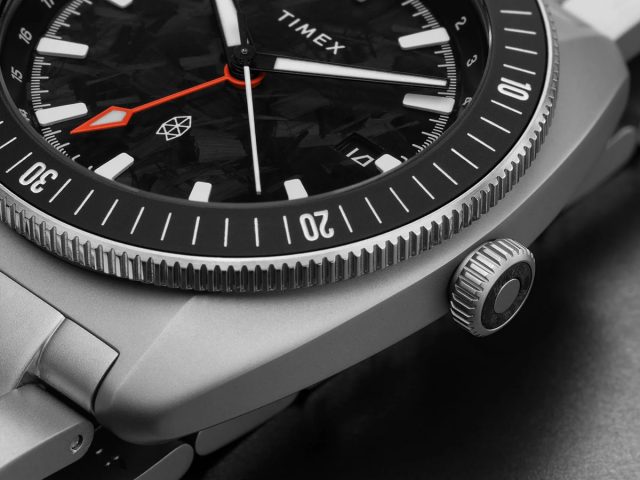 Часы Timex × The James Brand с лимитированной серией