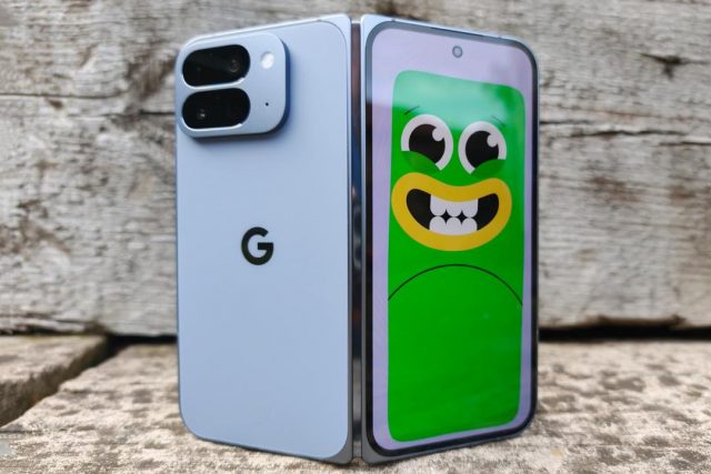 Обзор Pixel 10 Pro Fold: не самый компактный, но я все равно в восторге