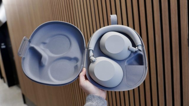 Sony WH-1000XM6: лучшие наушники с шумоподавлением