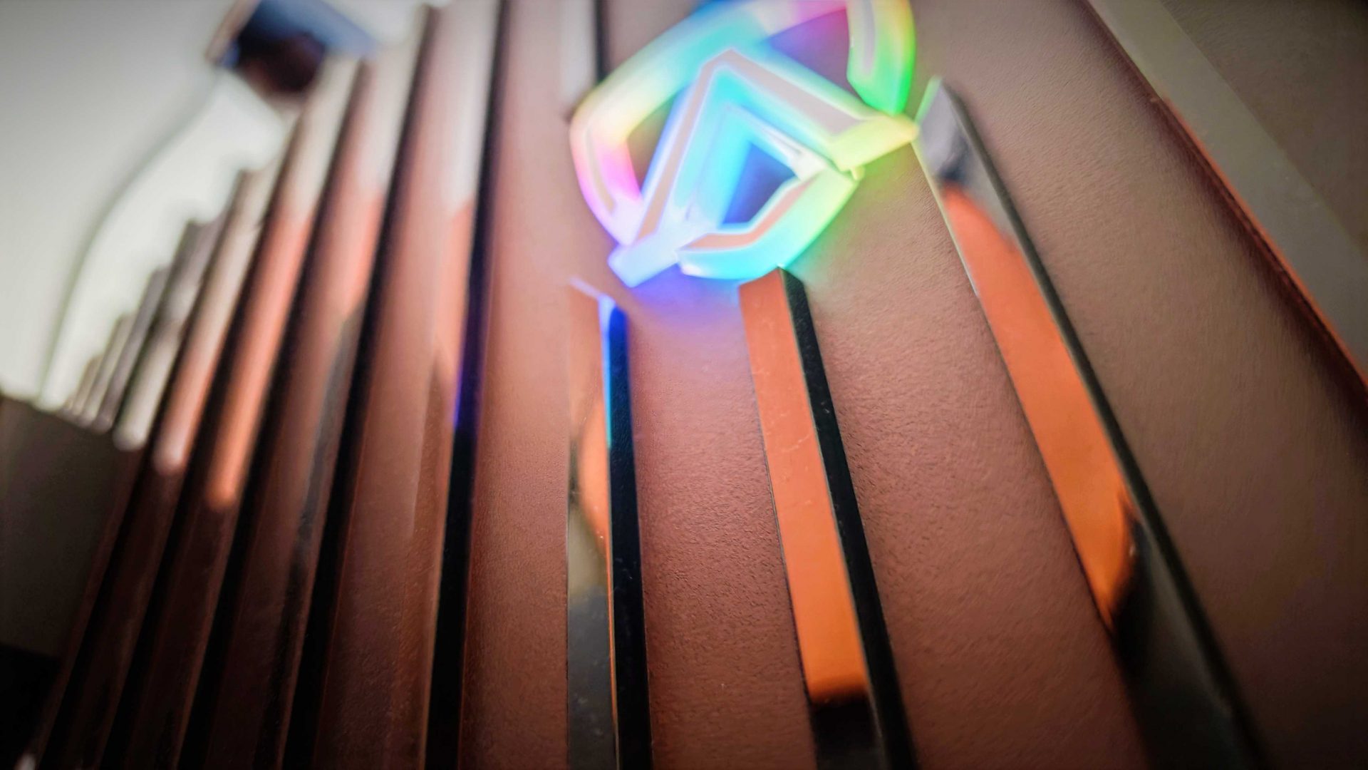 Обзор AOC AGON PD34: изогнутый OLED-монитор от Porsche картинка AOC AGON PD34