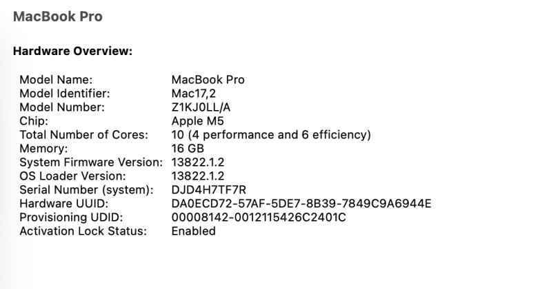 Ноутбук MacBook Pro 14 M5: вкладки Chrome и Photoshop