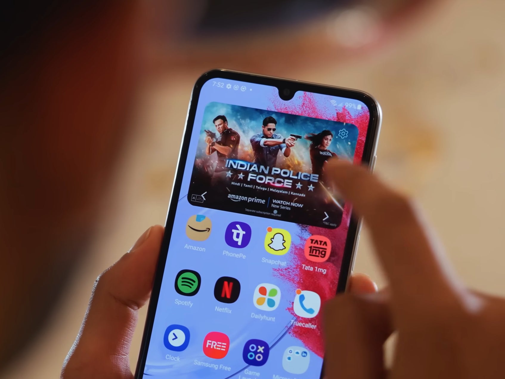 Смартфоны Galaxy и iPhone готовятся к нашествию рекламы