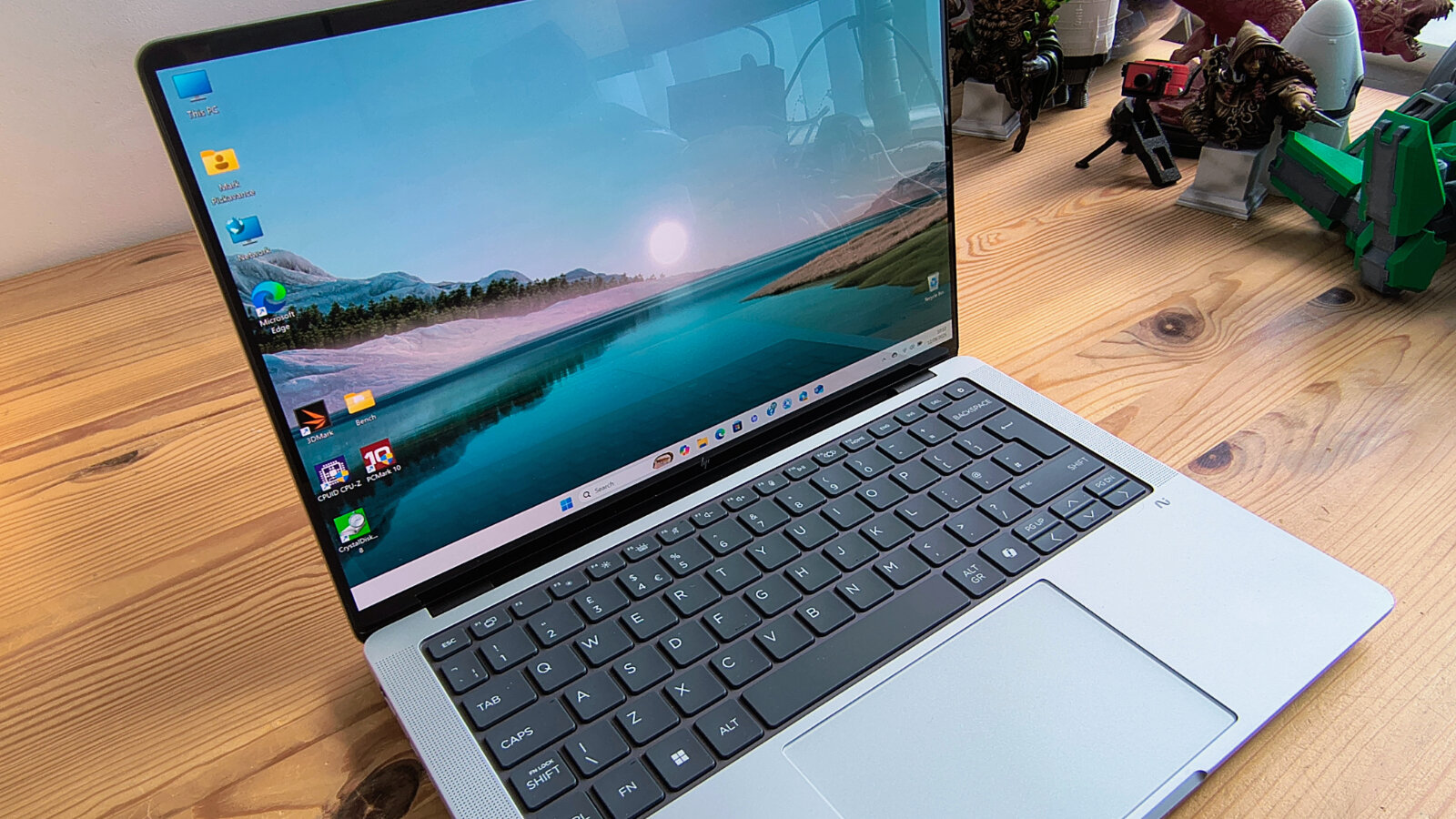 Обзор HP EliteBook X G1a 14 AI — ноутбук с ИИ для работы картинка HP EliteBook X G1a 14 AI