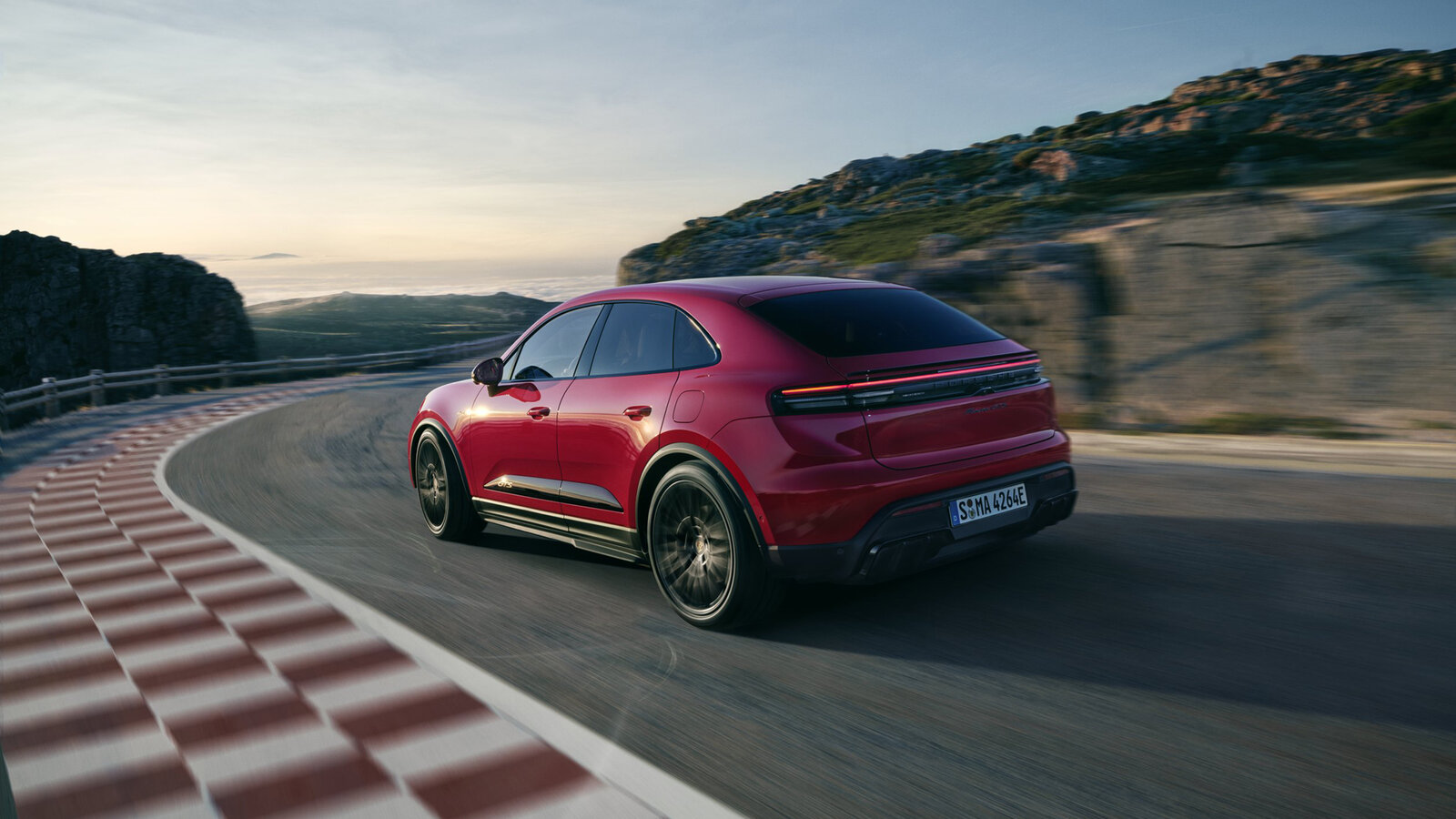 Macan Electric GTS: мощь и стиль в электровнедорожнике
