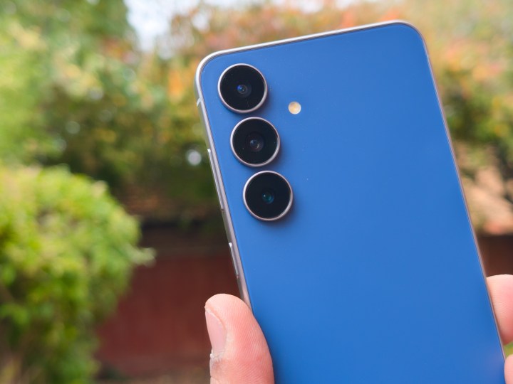 Galaxy S25 FE: почти флагманский опыт по сниженной цене