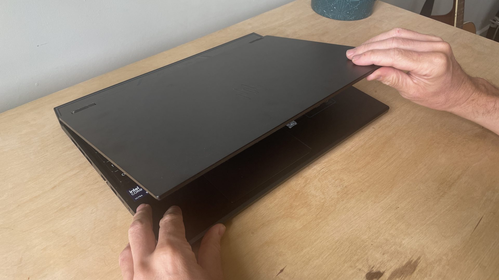 Обзор Acer Predator Helios Neo 16 AI — мощь для креатива