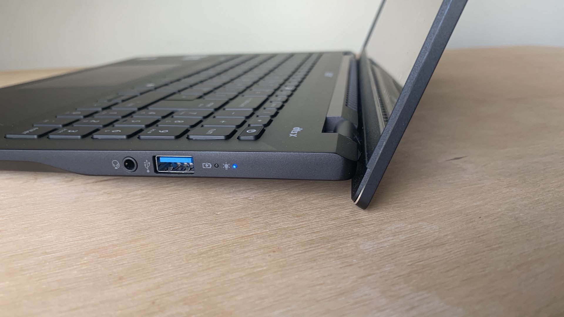 Обзор Acer Swift 16 AI: для простых креативных задач