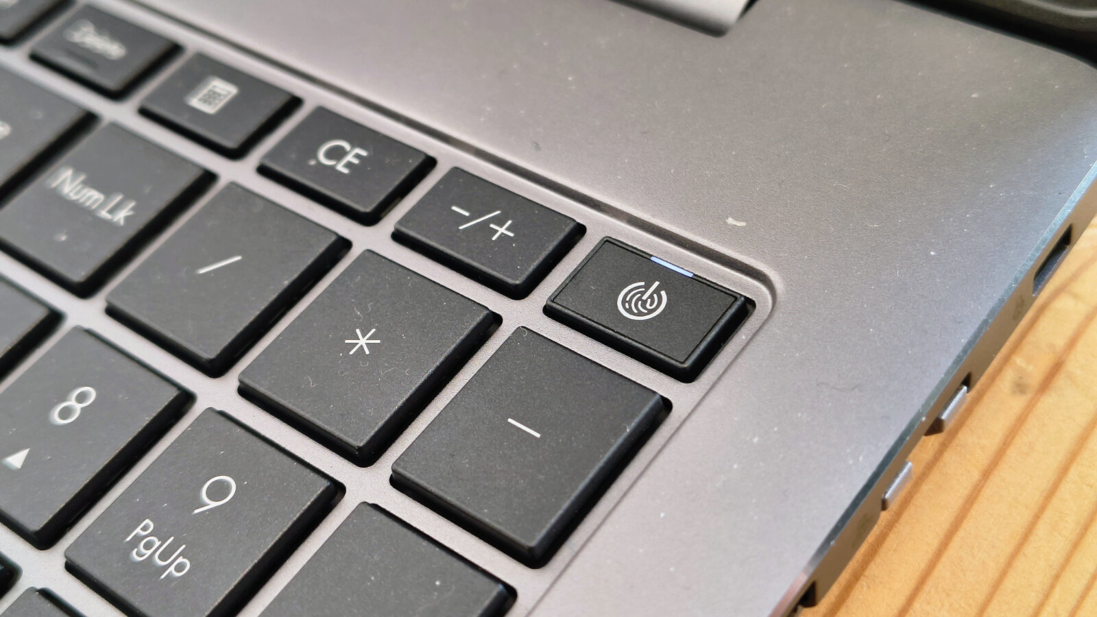 Обзор Asus ExpertBook P3 — доступный бизнес-ноутбук картинка Asus ExpertBook P3