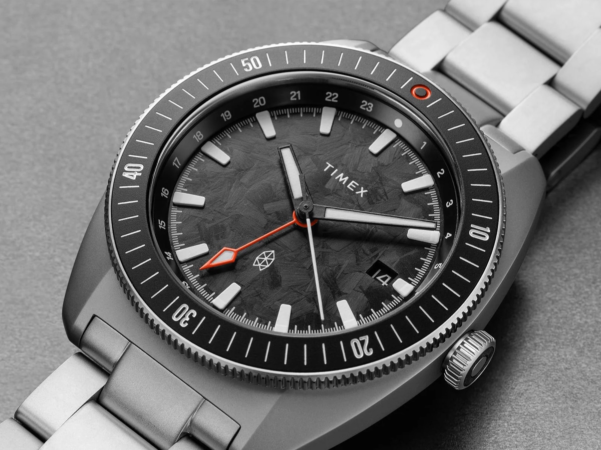 Часы Timex × The James Brand с лимитированной серией