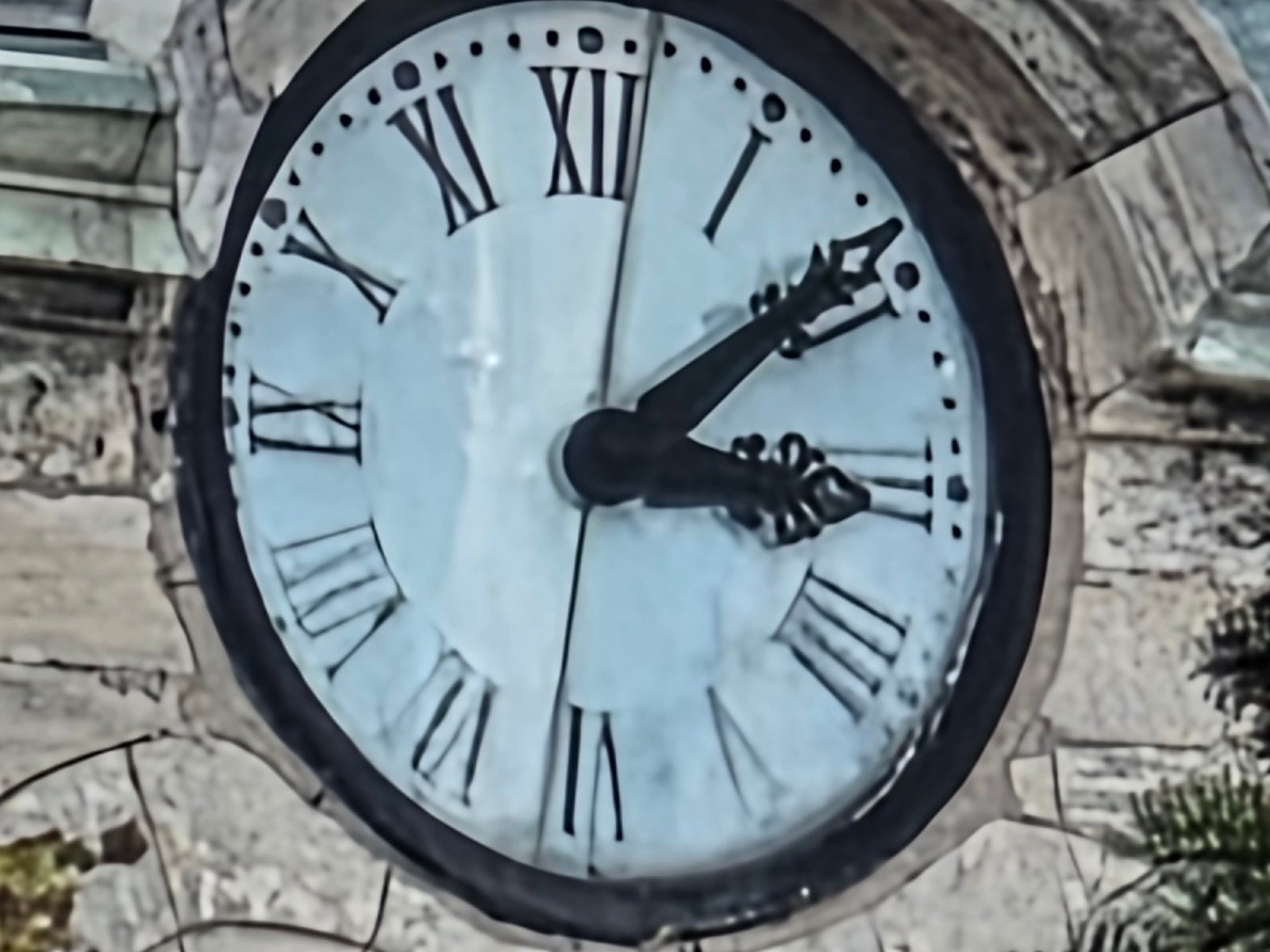 Vivo X300 Pro против Galaxy S25 Ultra: битва камер картинка Vivo X300 Pro против Galaxy S25 Ultra