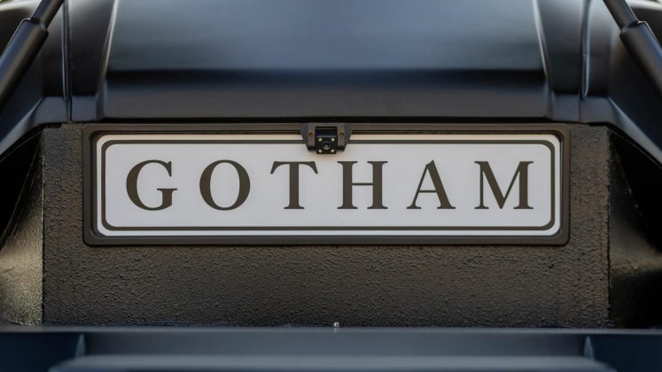 Mercedes Batmobile Tribute: уникальный автомобиль