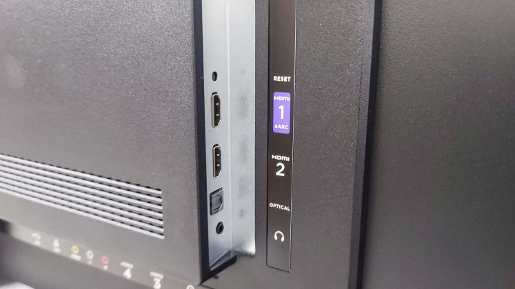 Roku Plus Series 4K QLED