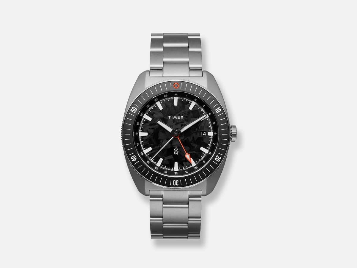 Часы Timex × The James Brand с лимитированной серией