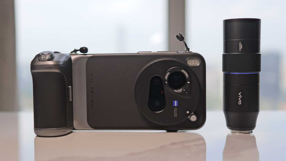 Обзор Vivo X300 Pro: лучший камерофон 2025 года?