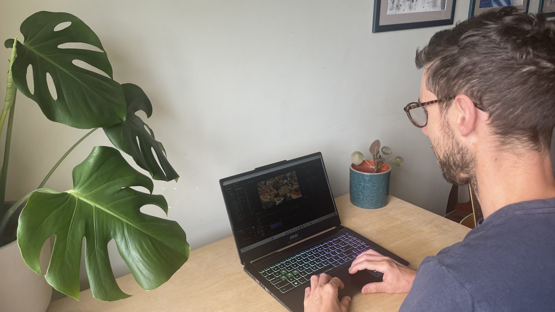 Обзор MSI Cyborg 15 AI — доступный геймерский ноутбук картинка MSI Cyborg 15 AI