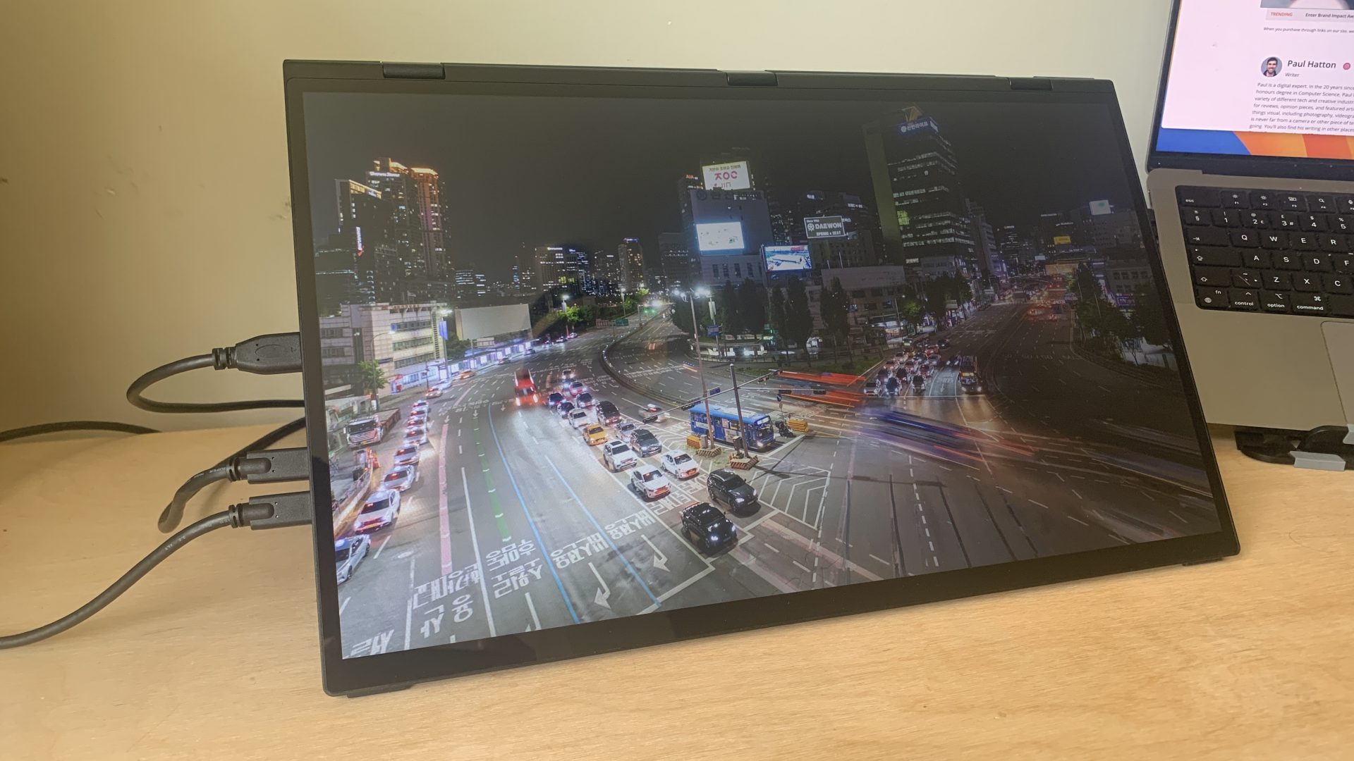 Uperfect Delta Max Touch