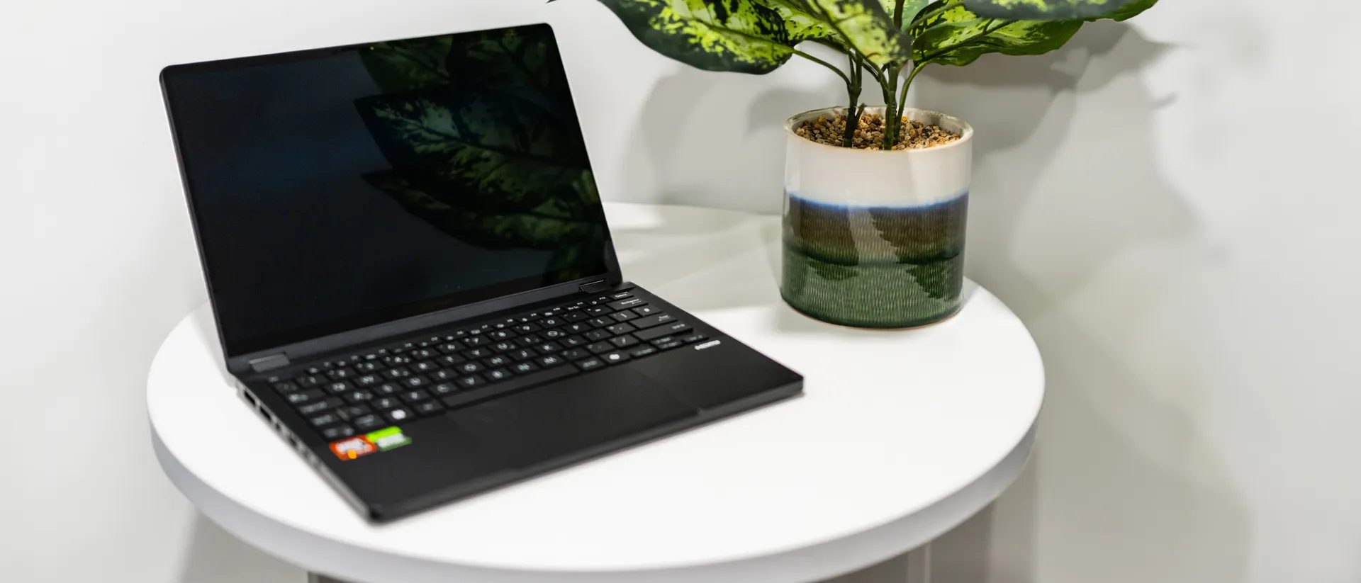 Lenovo ThinkPad X9 Aura Edition