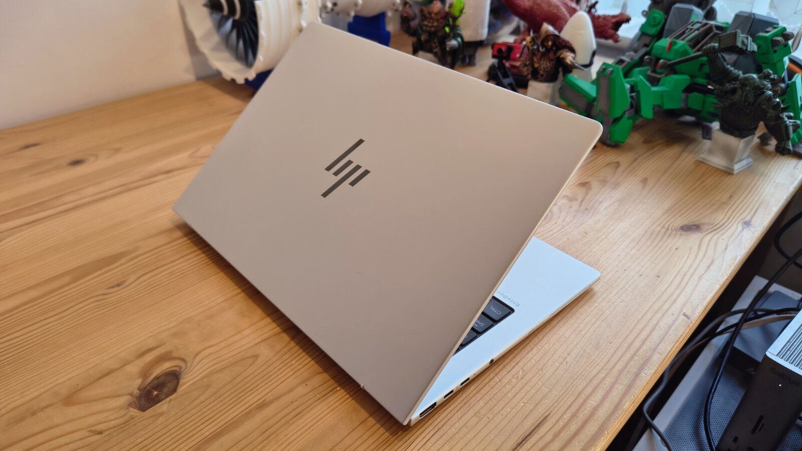 Обзор HP EliteBook 8 G1a — бизнес-ноутбук на AMD Ryzen картинка HP EliteBook 8 G1a