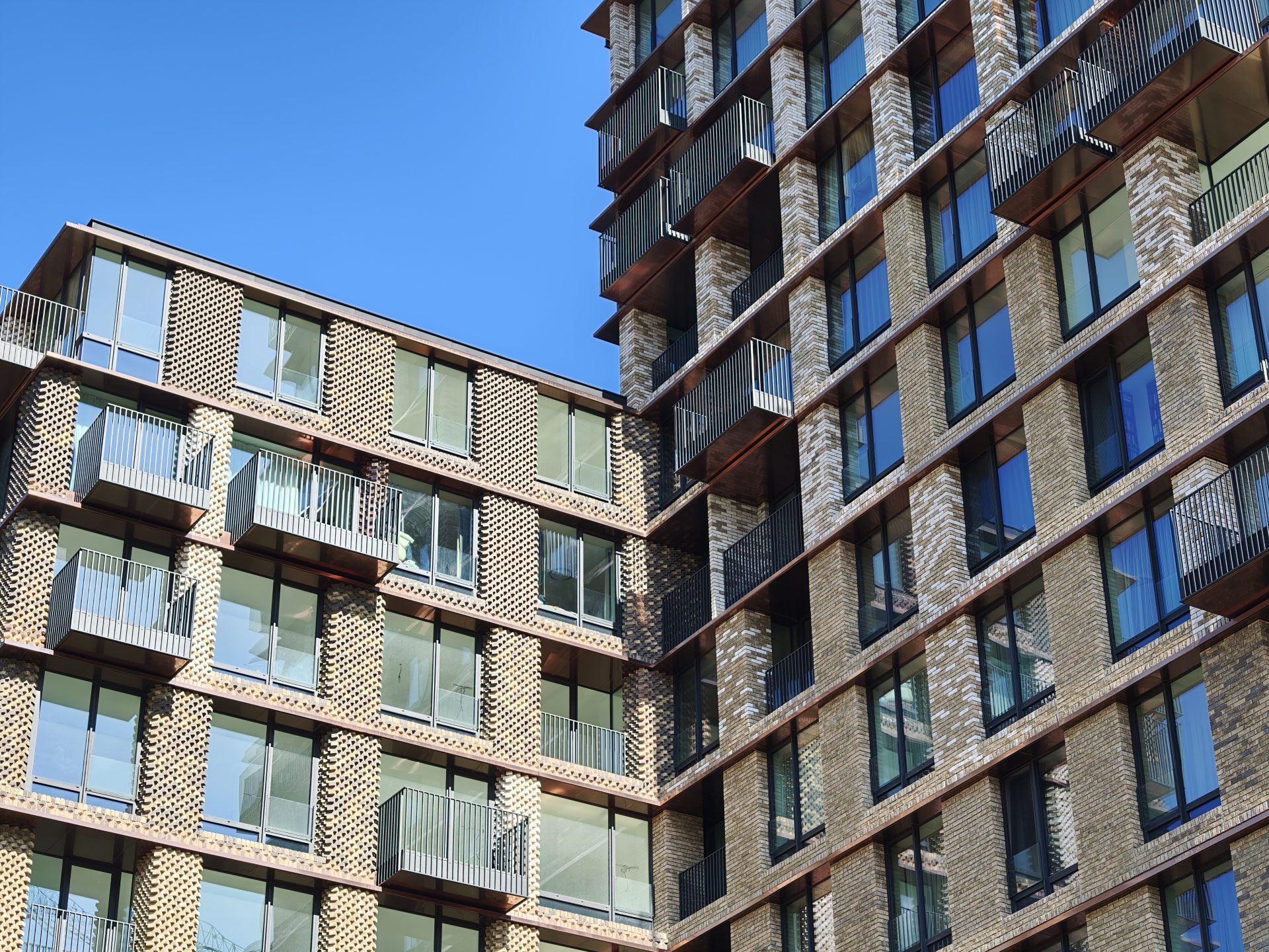 Обзор Oppo Find X9 Pro: камерофон высокого класса картинка Oppo Find X9 Pro