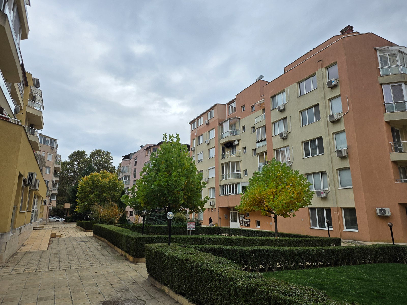 Galaxy Z Fold 7 против Pixel 10 Pro Fold: победитель очевиден картинка Galaxy Z Fold 7 против Pixel 10 Pro Fold