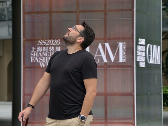 Тест vivo X300 Pro: комплект Photographer Kit в деле