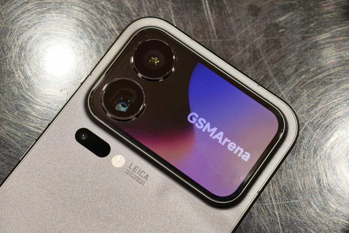 Обзор Xiaomi 17 Pro Max: мощные камеры и первоклассный процессор картинка Xiaomi 17 Pro Max