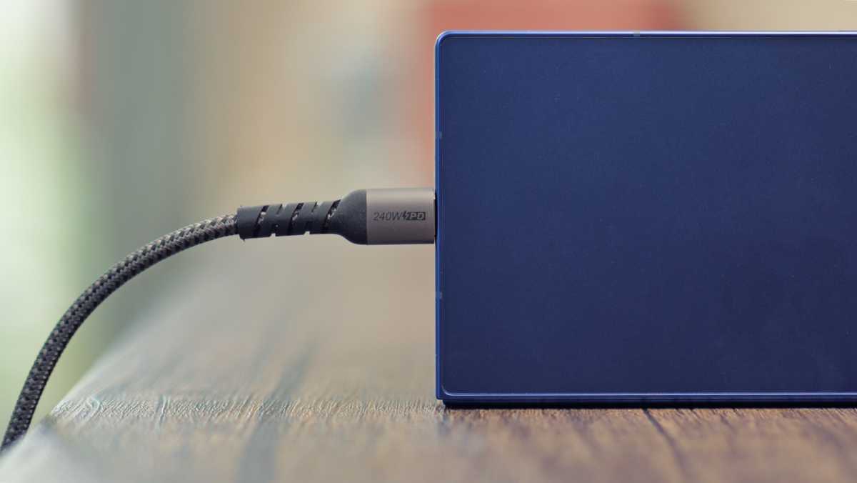 Pixel 10 Pro Fold или Galaxy Z Fold 7: какой из них купить?