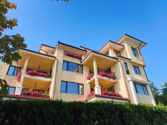 Обзор Oppo Find X9 Pro: самый необычный флагман — во всех смыслах