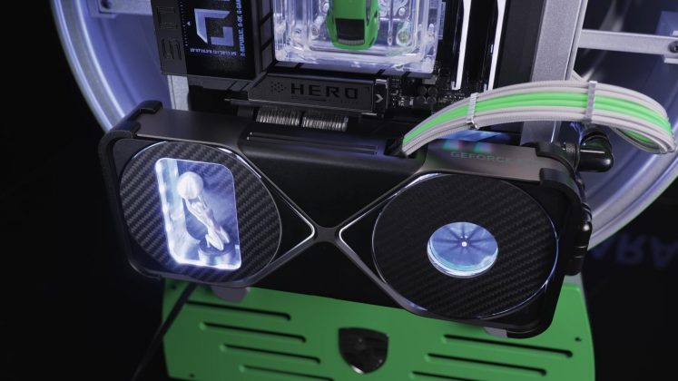 Core Ultra 9 285K: игровой ПК прямо в колесе Porsche