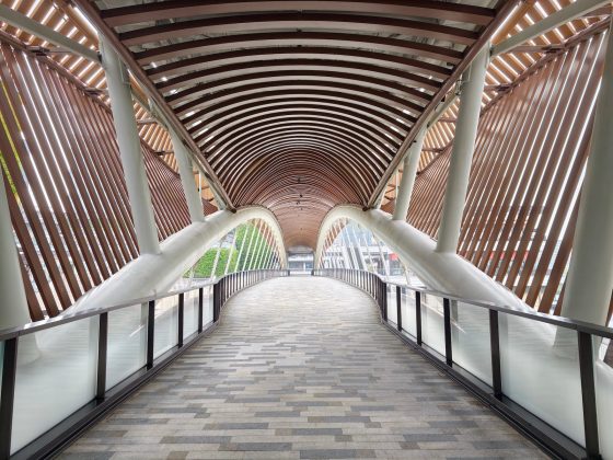 Обзор Vivo X300 Pro: флагман в области камер