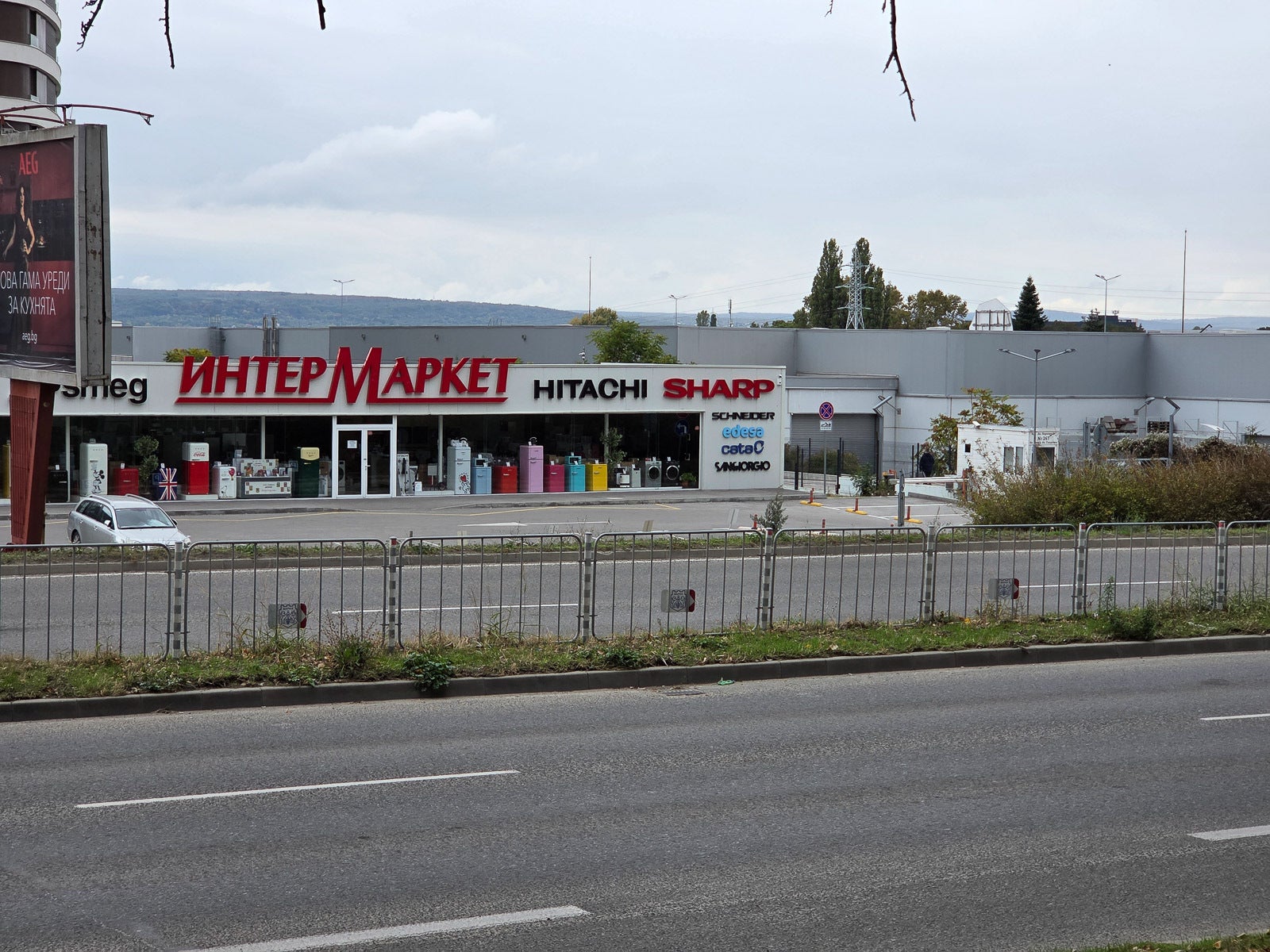 Galaxy Z Fold 7 против Pixel 10 Pro Fold: победитель очевиден картинка Galaxy Z Fold 7 против Pixel 10 Pro Fold