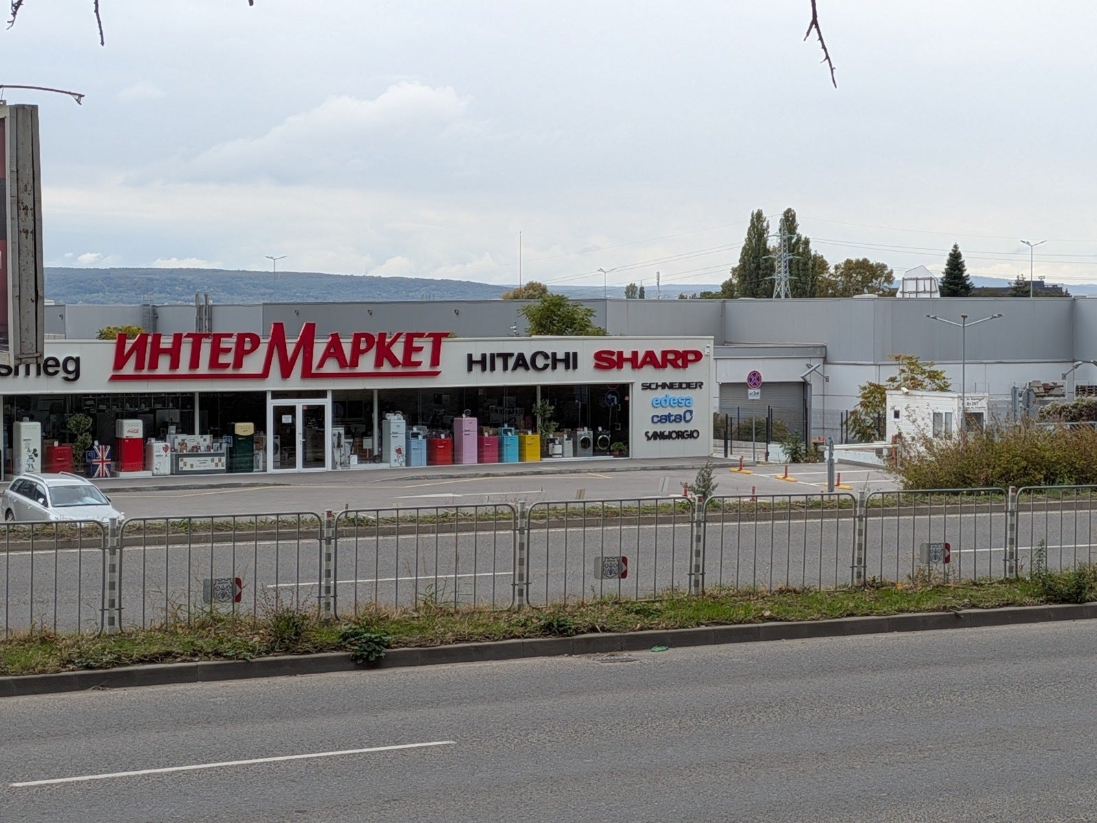 Galaxy Z Fold 7 против Pixel 10 Pro Fold: победитель очевиден картинка Galaxy Z Fold 7 против Pixel 10 Pro Fold