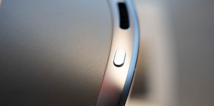 Гарнитура Galaxy XR с сенсорной панелью и аккумулятором