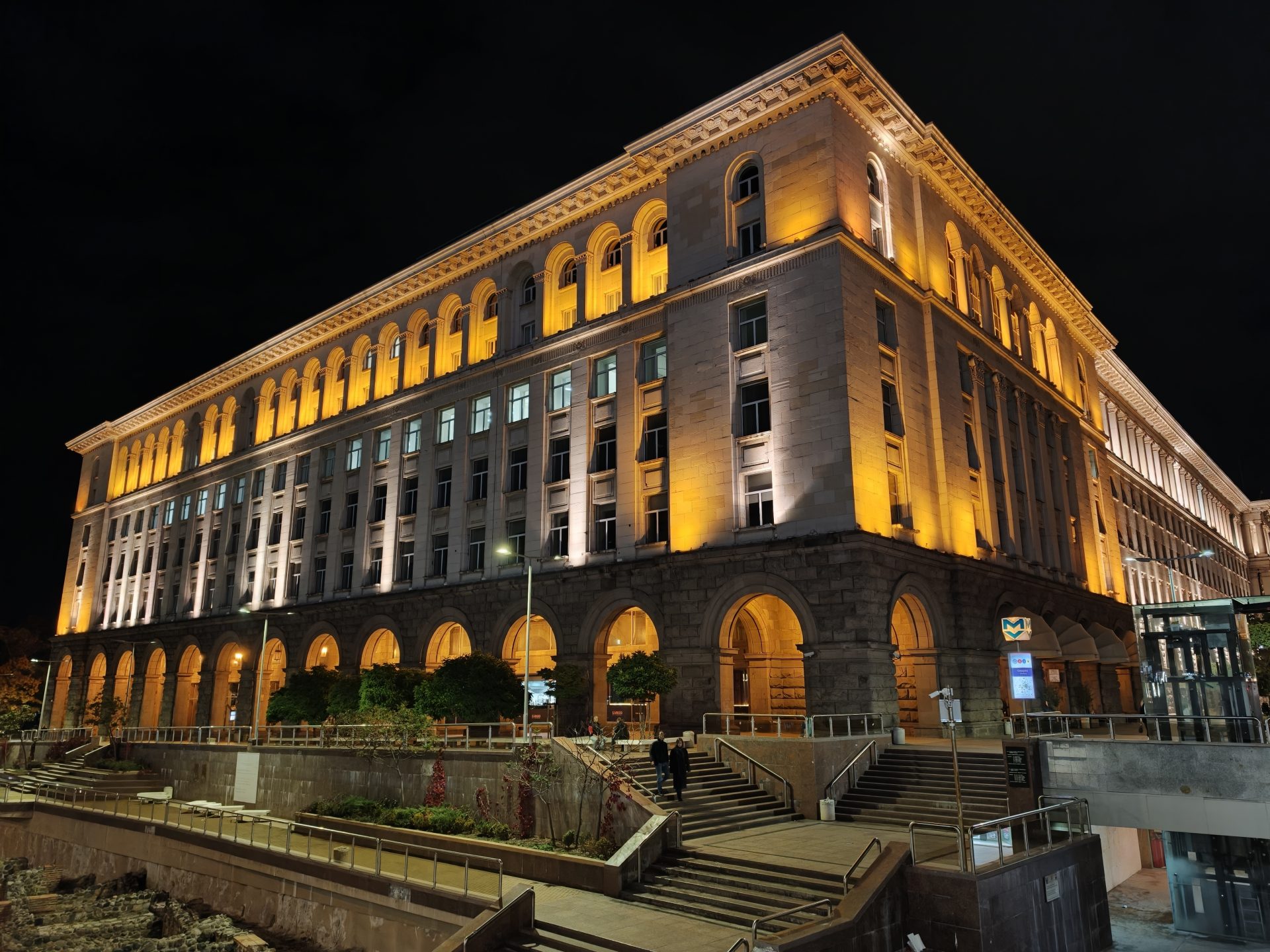 Обзор Oppo Find X9 Pro: камерофон высокого класса картинка Oppo Find X9 Pro