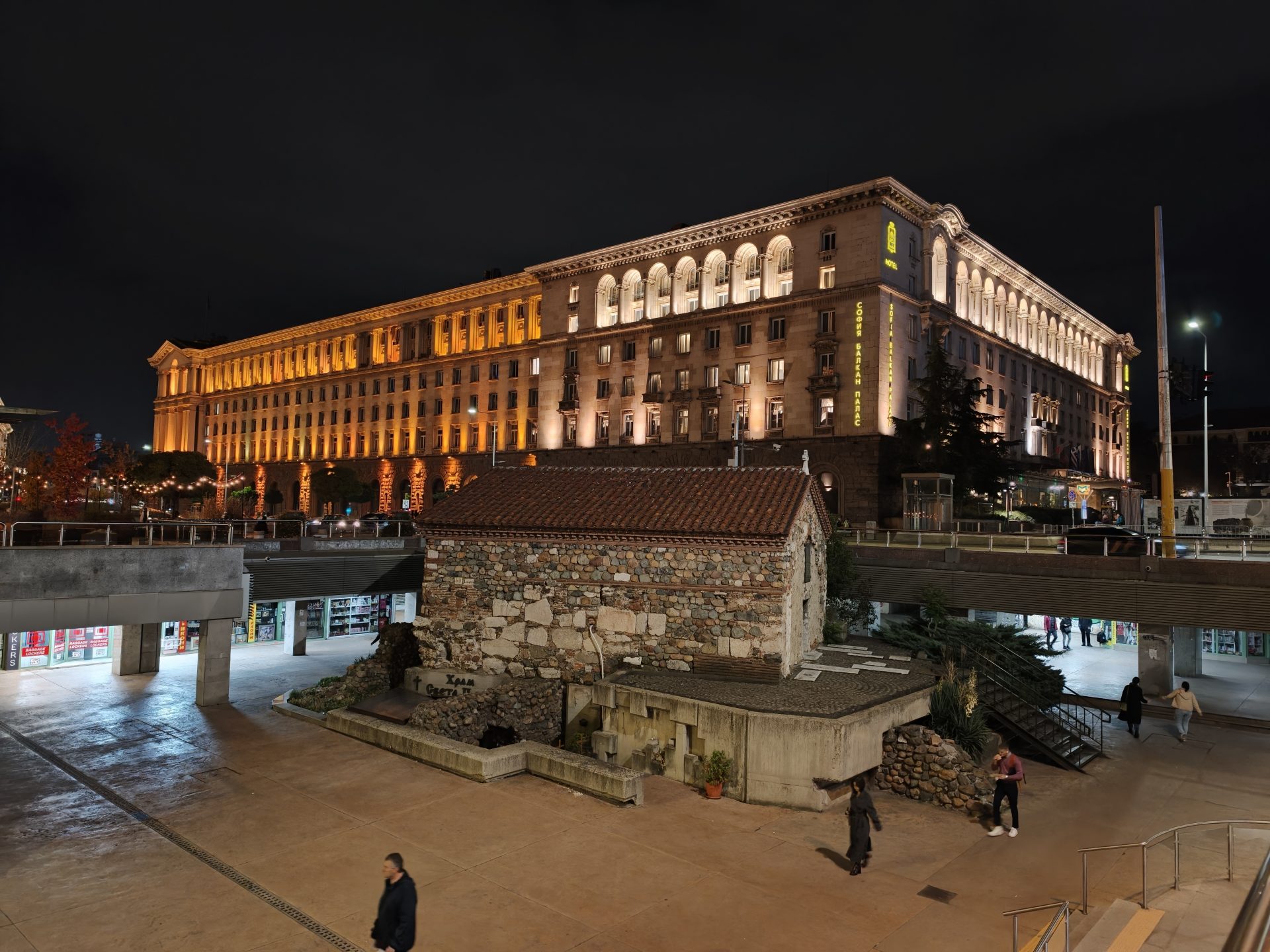 Обзор Oppo Find X9 Pro: камерофон высокого класса картинка Oppo Find X9 Pro