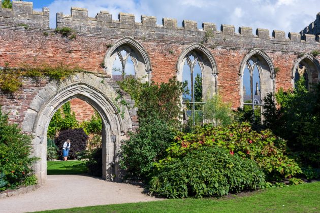 Nikon Z 24-70mm f/2.8 S II