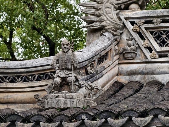 Тест vivo X300 Pro: комплект Photographer Kit в деле